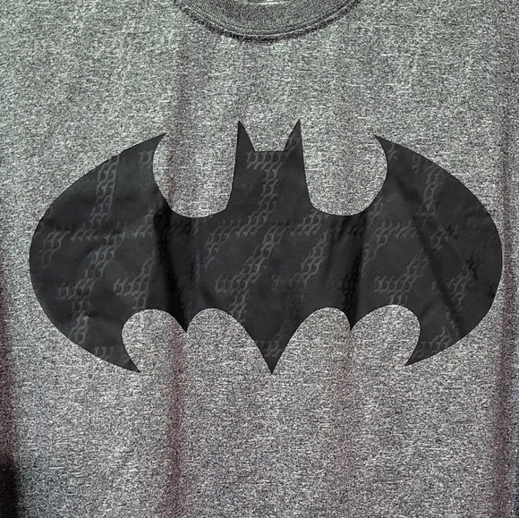 Batman Men's Gray Logo Graphic Short Sleeve T-Shirt Size XL - Picture 3 of 5